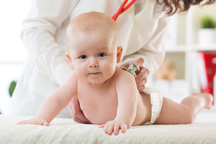 Quand faut-il vous rendre chez le pédiatre ou aux urgences avec votre enfant?